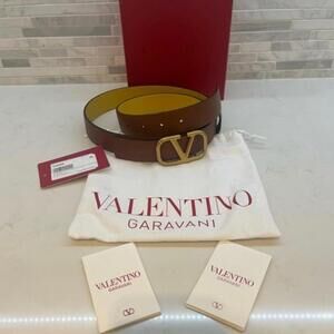 VALENTINO GARAVANI
Reversible Brown & Yellow Calfskin VLogo Signature 30mm Belt